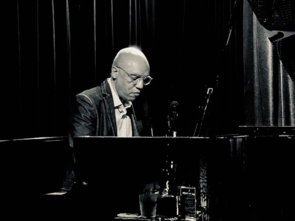 Billy Childs at the 1905. Photo by Angela Allen.