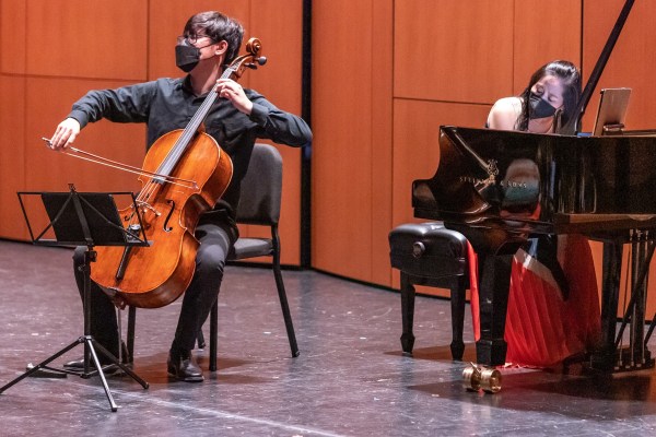 Zlatomir Fung and Gloria Chien performed at The Reser for CMNW 2022. Photo by Tom Emerson.